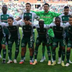 Süper Lig ekibine şok: Kaptan 45 gün, kanat oyuncusu 12 ay yok!