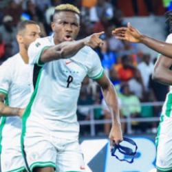 Türkiye'den 5 yıldız sahaya çıktı! 5 gollü maça Osimhen damgası