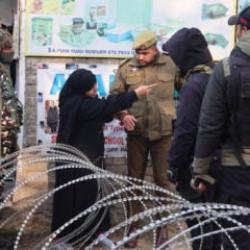 Hindistan'da karakolda patlama: 9 ölü, 32 yaralı