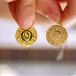 Altın fiyatları yukarı mı, aşağı mı? Bu seviye 'sırat köprüsü' diyerek açıkladı! 