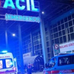 Bir zehirlenme ş&uuml;phesi de Niğde'den geldi! 6 &ouml;ğrenci hastaneye kaldırıldı