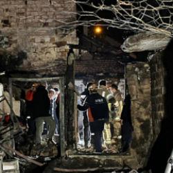 Bursa'da 4 ev alev topuna döndü! Yangında kaybolan adamdan acı haber