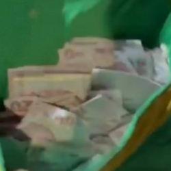 &Ccedil;&ouml;pte para ve altın buldular: Temizlik g&ouml;revlilerinden &ouml;rnek davranış