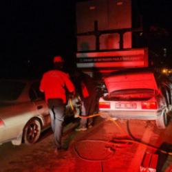 &Ccedil;orum'da iki otomobilin vince &ccedil;arptı: 1 &ouml;l&uuml;, 1 yaralı