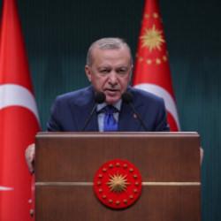 Cumhurbaşkanı Erdoğan'dan gıda zehirlenmesi ilişkin net mesaj: G&ouml;z&uuml;n&uuml;n yaşına bakmayız!