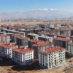 Deprem konutları ve Mansur Yavaş’ın kuleleri