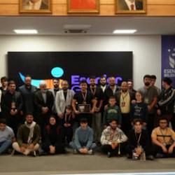 Esenler&rsquo;de gen&ccedil;ler Filistin temalı oyunlarla buluştu