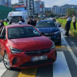 Kaza sonrası &ccedil;ıkan kavgada d&ouml;v&uuml;lerek &ouml;ld&uuml;r&uuml;ld&uuml;!