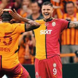 Osimhen sakatlanmıştı: Icardi tatilini 10 güne çıkardı