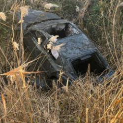 Otomobil devrildi! 2 kişi hayatını kaybetti