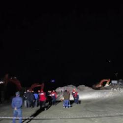 Sivas'ta maden ocağında g&ouml;&ccedil;&uuml;k: 1 iş&ccedil;iyi kurtarma &ccedil;alışmaları s&uuml;r&uuml;yor