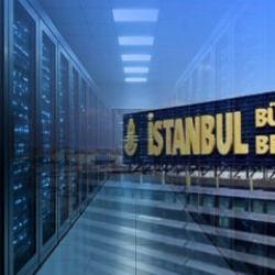 Siyasal &ccedil;&uuml;r&uuml;me, hesap verebilirlik krizleri ve veri g&uuml;venliği