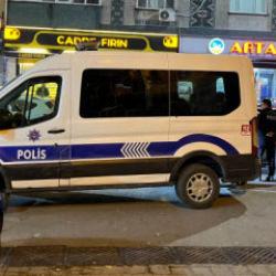 Sultangazi'de eski koca dehşeti: 1 &ouml;l&uuml;, 1 ağır yaralı