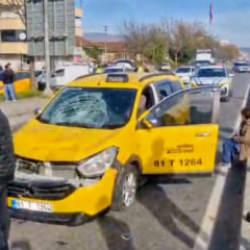 Taksinin &ccedil;arptığı yaya &ouml;ld&uuml;