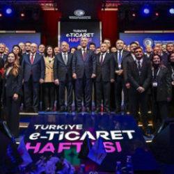 Türkiye E-Ticaret Haftası'nda yeni gelir modelleri konuşuldu