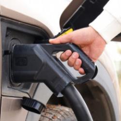 Türkiye'de trafiğe kayıtlı elektrikli otomobil sayısı 330 bini geçti