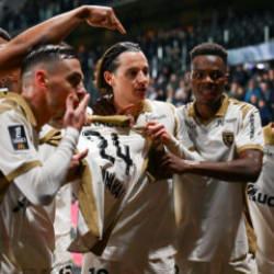 Avrupa'da yılın sürprizi: Milyar euroluk takımın önünde lider oldular