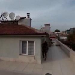 Başkentte &ccedil;eşitli su&ccedil;lardan aranan 105 kişi film gibi bir operasyonla yakalandı