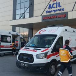 Burdur'da 15 yaşındaki kızı döverek hastanelik ettiler
