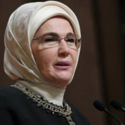 Emine Erdoğan'dan '24 Kasım' paylaşımı!