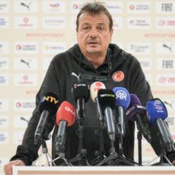 Ergin Ataman açıkladı: 2-3 ay sahalardan uzak kalacak