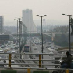  İran'da çifte kabus! Hem salgın hem de zehirli hava alarmı! Apar topar uzaktan eğitim!