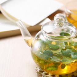 Şişkinlik krizine son: Uzmanların &ouml;nerdiği doğal i&ccedil;ecek