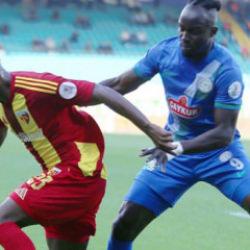 Süper Lig'de günün açılış maçı! Çaykur Rizespor-Kayserispor! CANLI