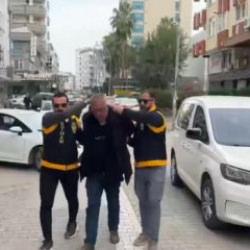 15 yıllık s&ouml;zleşme kavgası! Daire aldığı m&uuml;teahhidi, av t&uuml;feğiyle vurdu