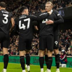 5-1'den 5-4'e getirdiler! 9 gollü çılgın maçta tarihi geri dönüş kıl payı kaçtı