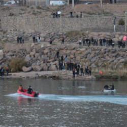 Bir terlik uğruna g&ouml;zden kayboldu! Dicle Nehri'ne d&uuml;şen &ccedil;ocuktan haber alınamıyor