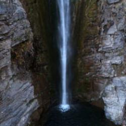 G&uuml;m&uuml;şkanat Şelalesi: T&uuml;rkiye&rsquo;nin en y&uuml;ksek şelalelerinden biri