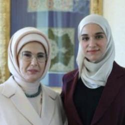 Emine Erdoğan Şara'nın eşi ile görüştü Önemli çağrı!