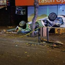 Diyarbakır’da otomobil takla attı: 1 ölü, 1 yaralı