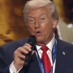 ABD Başkanı Donald Trump'a 'FIFA Barış Ödülü'