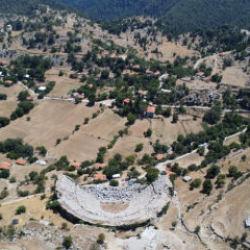 Akdeniz&rsquo;in mavisine uzanan tarih: &ldquo;Anıtsal antik tiyatrolar&rdquo;