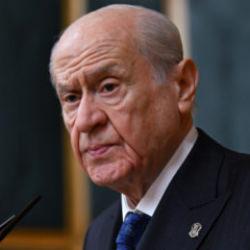 Bah&ccedil;eli'den Papa ziyaretine ve ABD'li el&ccedil;inin Ruhban Okulu a&ccedil;ıklamasına tepki