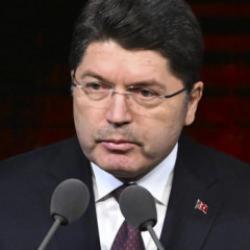 Bakan Tunç'tan bahis soruşturmasına yanıt: 'Hep beraber takip edeceğiz'