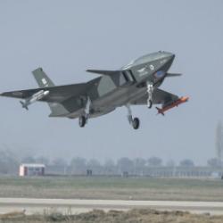 Bayraktar KIZILELMA d&uuml;nya basınında b&uuml;y&uuml;k ses getirdi! 'Erdoğan'ın 'tarihi' denemesi'