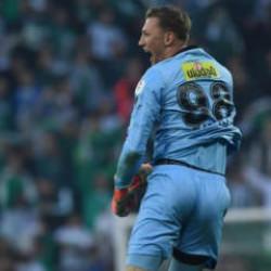 Bursaspor'un 2007 doğumlu kalecisi 'gol yeme' serisine son verdi