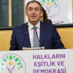 DEM Parti’den Özel’e cevap: Cellat defterini açacaksak hepiniz borçlu çıkarsınız