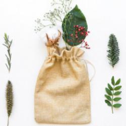 Doğal Koku ve Dekorasyon: Kurutulmuş &Ccedil;i&ccedil;ek Poşetleri