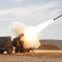 Ege'de tansiyonu fırlatan hamle! Yunanistan, İsrail'den o roket sistemini alıyor