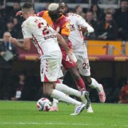 Evren Göz yazdı: 'Harika goller, kötü kararlar'