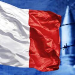 Fransa'da bir cami ve Türk derneği ırkçı saldırıya uğradı