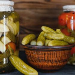 Geleneksel Lezzet: Evde Turşu Kurma