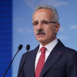Havacılıkta yeni rota çizildi! Bakan Uraloğlu hedefi açıkladı: Avrasya'nın lideri olacağız
