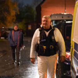 İngiltere'de kırmızı alarm! 'Bomba var' istihbaratı sonrası 200 ev boşaltıldı