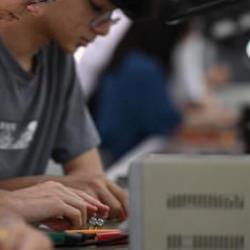 İş d&uuml;nyasından s&uuml;rpriz teklif! Evlilikte hibe ve askerlik muafiyeti