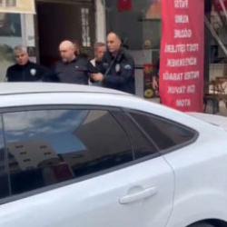 Mersin'de sokakta çıplak dolaşan Rus, gözaltına alındı